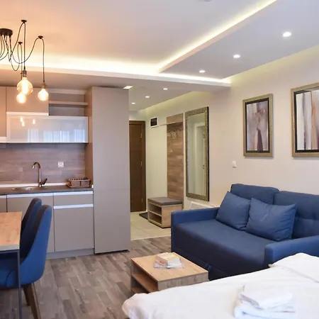 Milmari 43 Premier Pollo Апартаменты