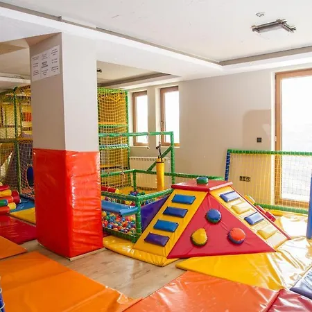 Milmari 43 Premier Pollo Apartment *