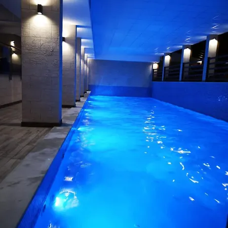 Апартаменты Milmari 43 Premier Pollo